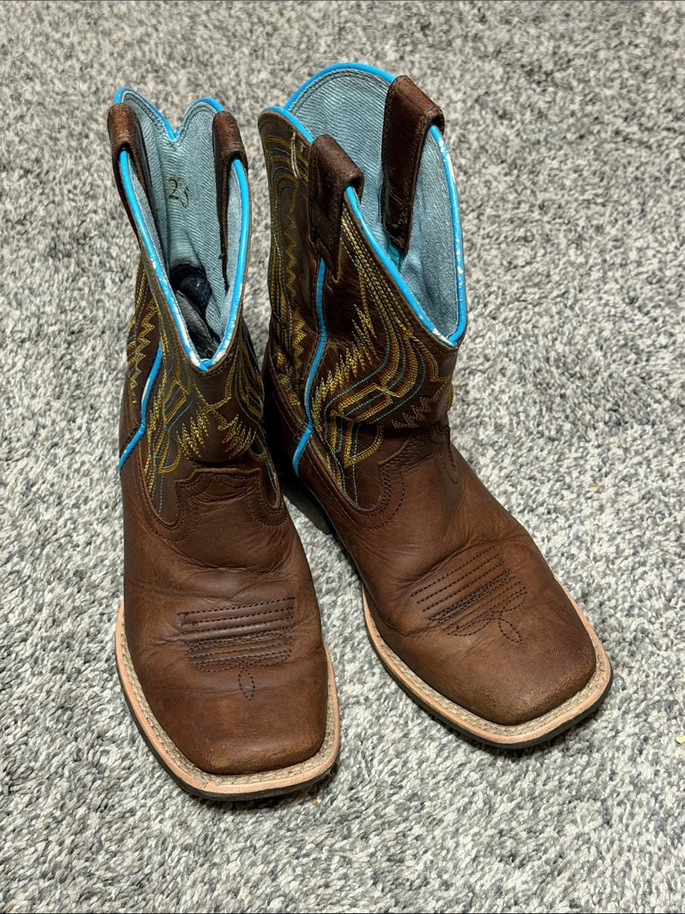 ARIAT Children’s Chute Boss Brown Leather Square toe Cowboy Boots Size US 12.5
